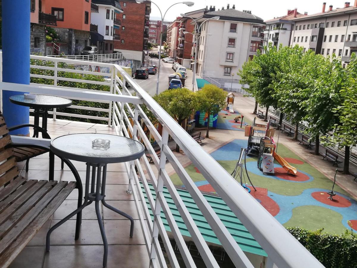Txoko Maitea Pentsioa Hotel Urnieta Buitenkant foto